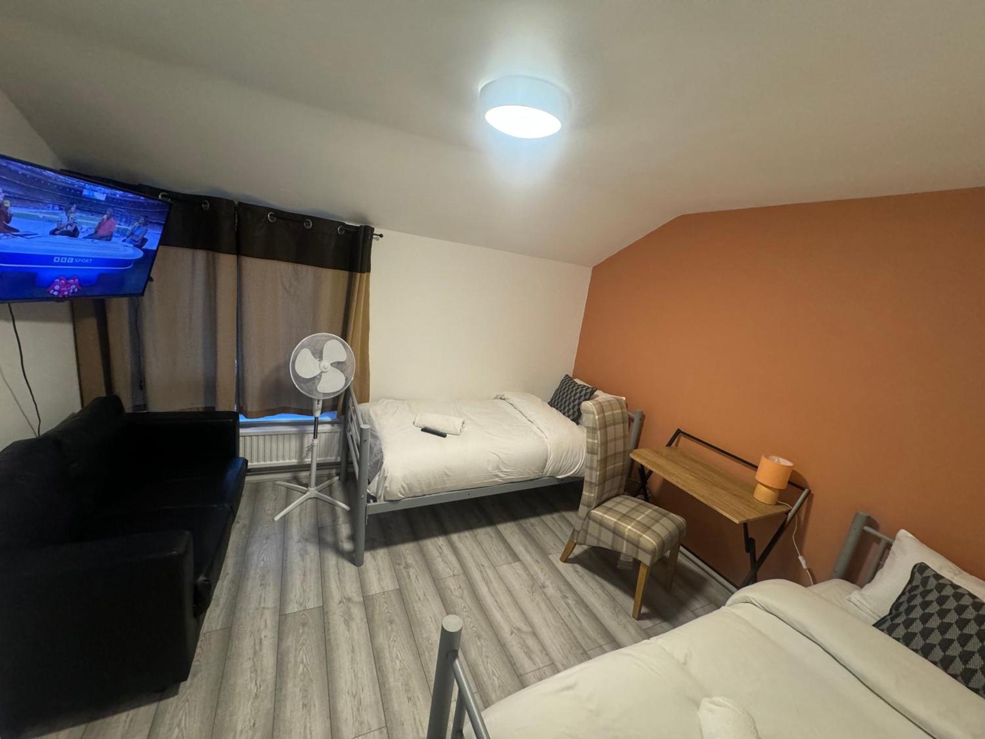 Tottenham Velvet Suites لندن المظهر الخارجي الصورة